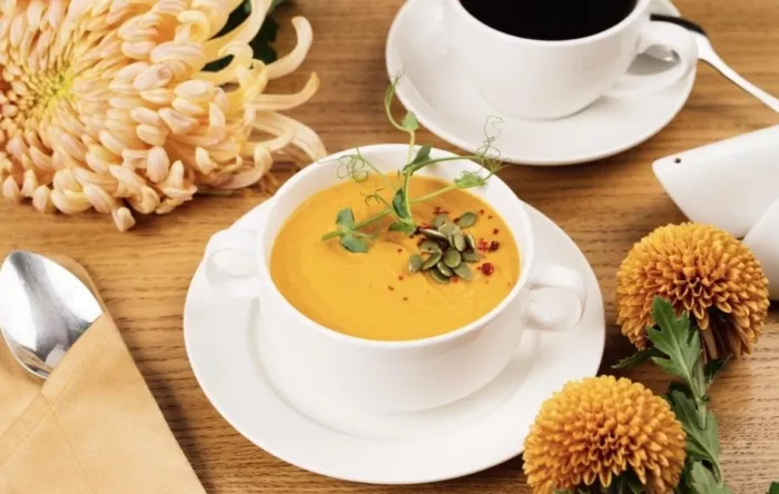 Кафе-кондитерская "Theo Cafe".