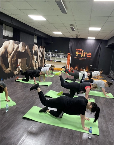 Студия растяжки и фитнеса "Fire".