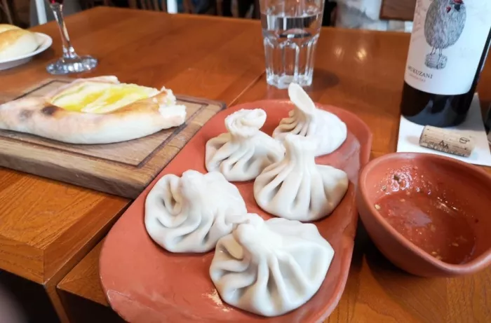 Ресторан грузинской кухни "Хачапури&вино".