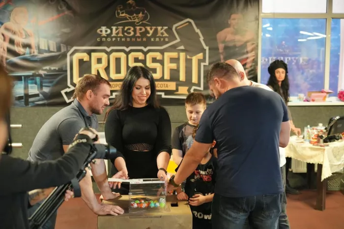 Спортивный клуб "Физрук".