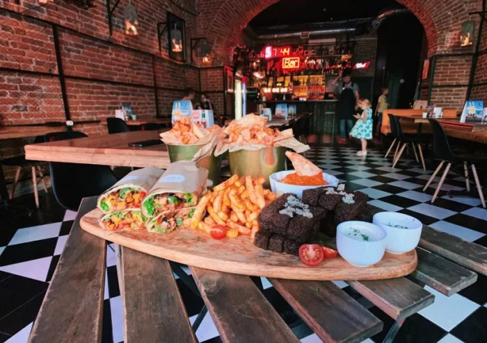 Кафе "Шаверма Bar".
