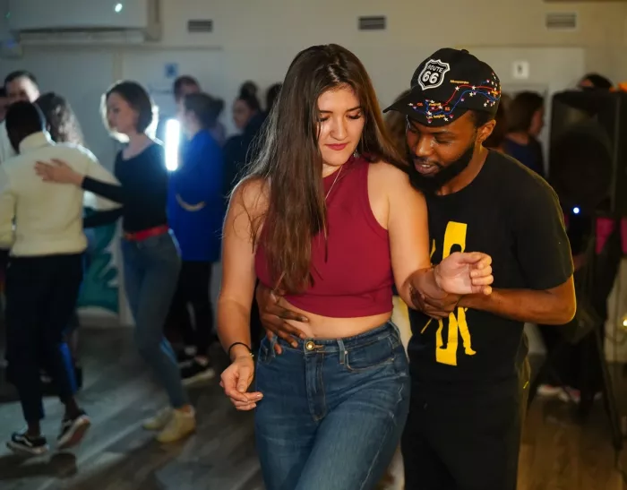 Школа танцев "Kizomba Space"