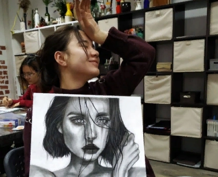 Школа рисования "GRAFIKA"