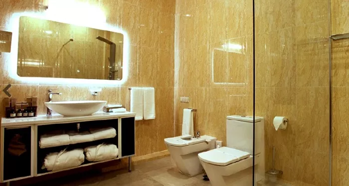 Отель "Amici Grand Hotel"