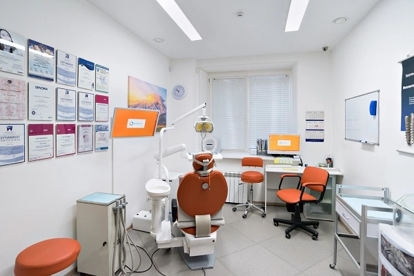 Центр профессиональной стоматологии и имплантации "Strong-dent".