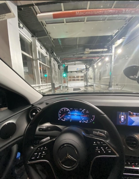 Роботизированная автомойка без щеток "Умная мойка".