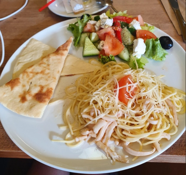 Кафе "Жаровня".