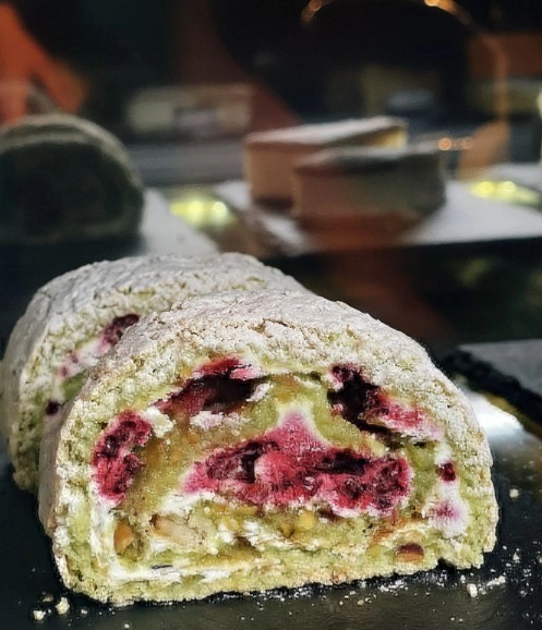 Пиццерия "Везувио".