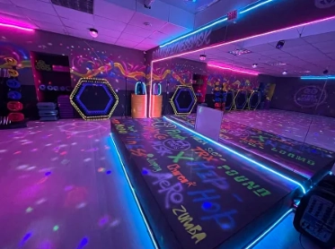 Фитнес-студия "Party fitness".