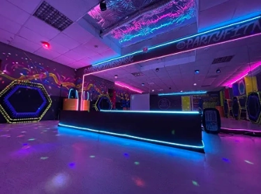 Фитнес-студия "Party fitness".
