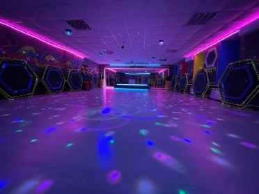 Фитнес-студия "Party fitness".