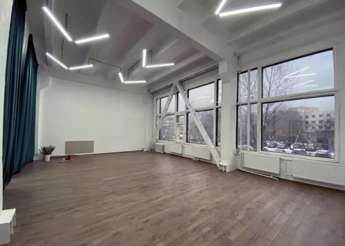 Студия йоги "Yogabody studio".