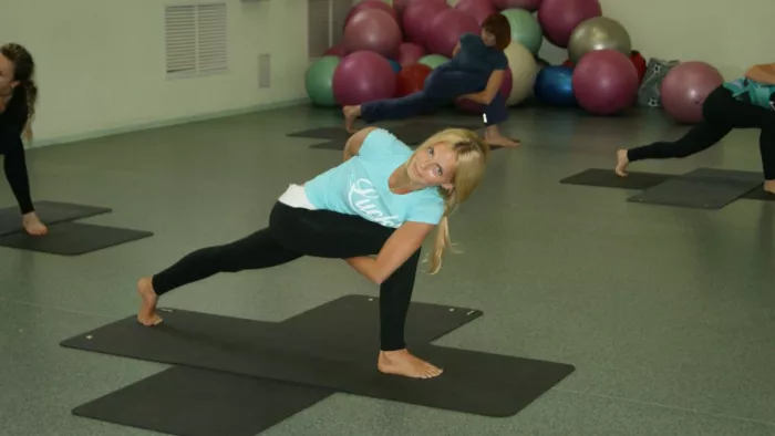 Фитнес-клуб "Fit line".