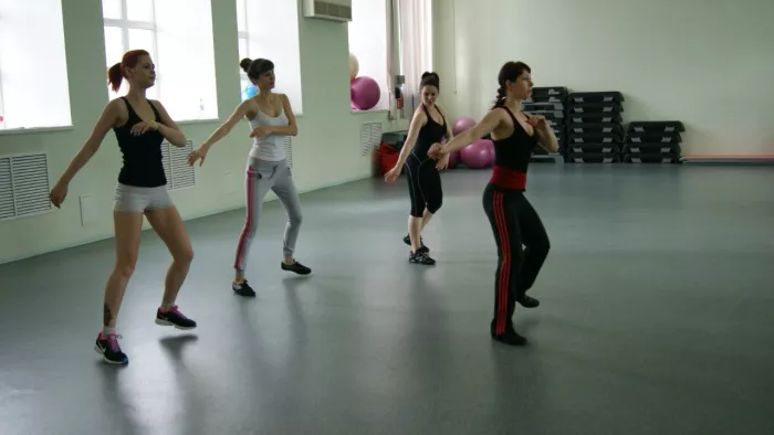 Фитнес-клуб "Fit line".