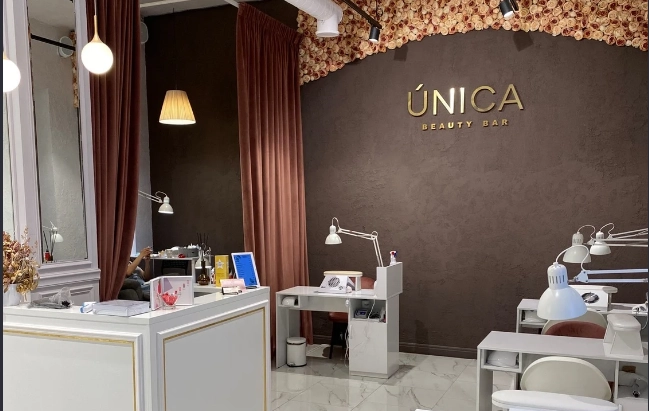 Студия маникюра "Unica beauty bar".