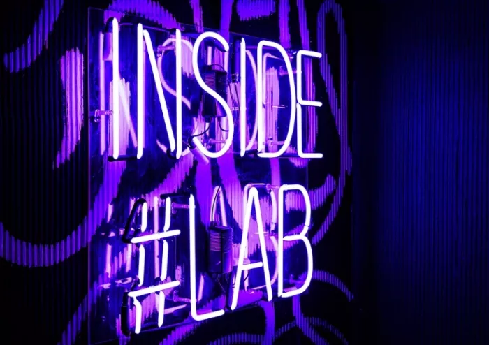 Ногтевая студия "INSIDE LAB".