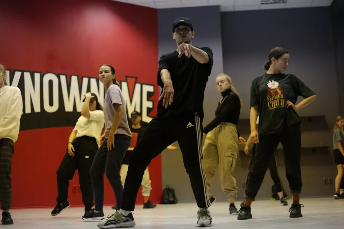 Школа танцев "Knowname"