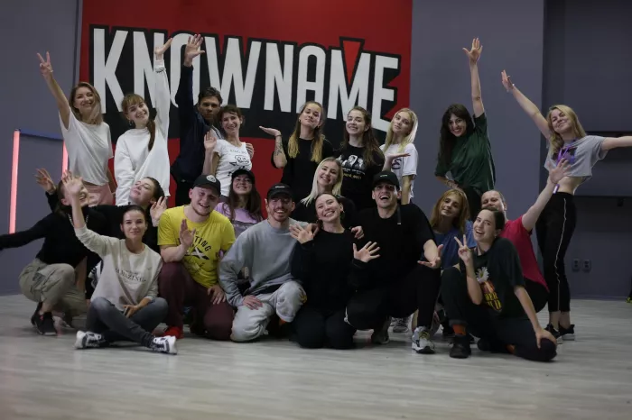 Школа танцев "Knowname"