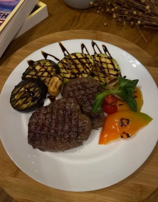 Кафе "РичБро".