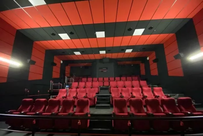 Кинотеатр "Кино Орбита".