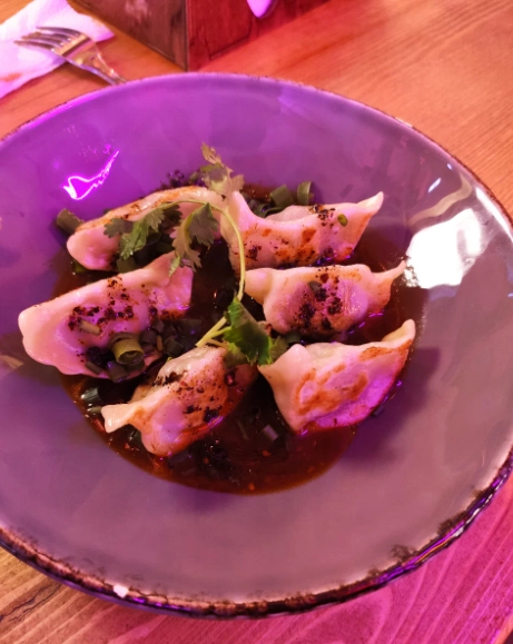 Кафе "Tori ramen. Pan-Asia bistro".