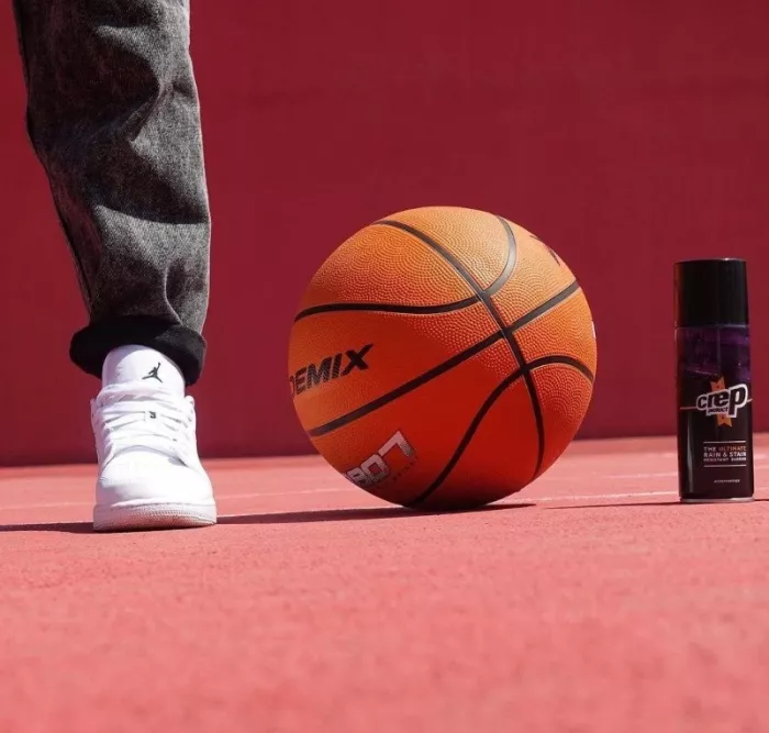 Химчистка обуви "Sneaker Клин".