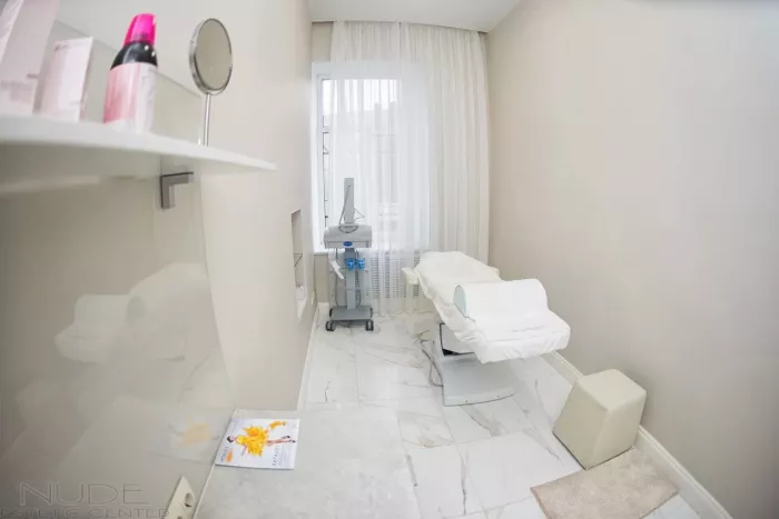 Косметологическая клиника "Nude Estetic Center".