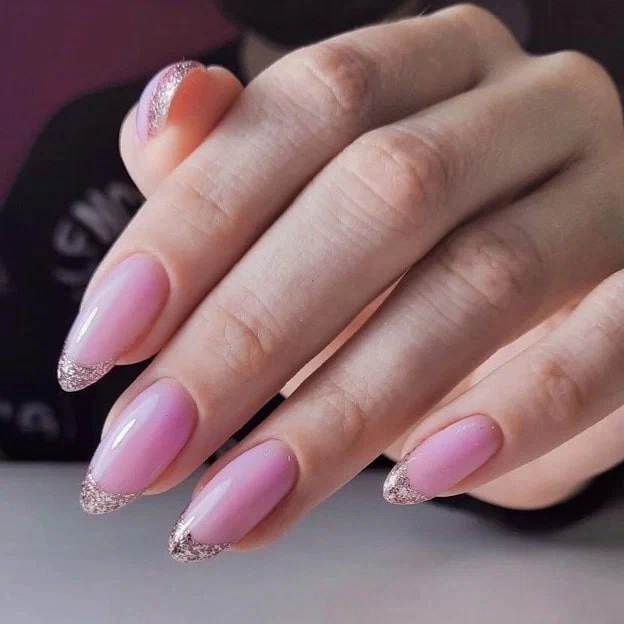 Ногтевая студия "4hands".