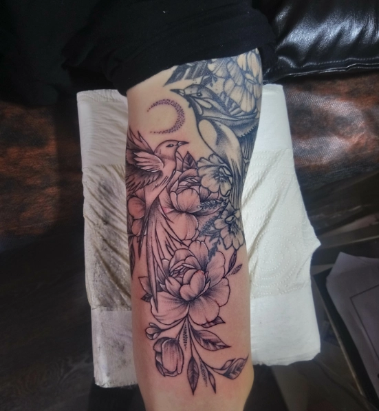Тату-салон "Tattoo&piercing studio Raccoon".