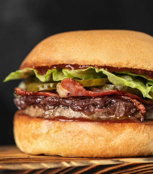 Крафтовая бургерная "Burger Club".
