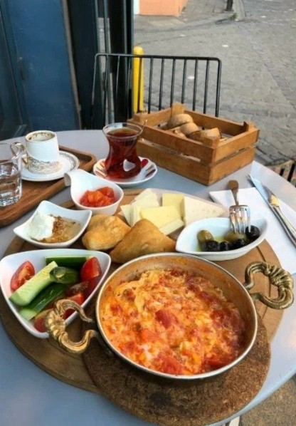 Кафе - "Balatkapi"