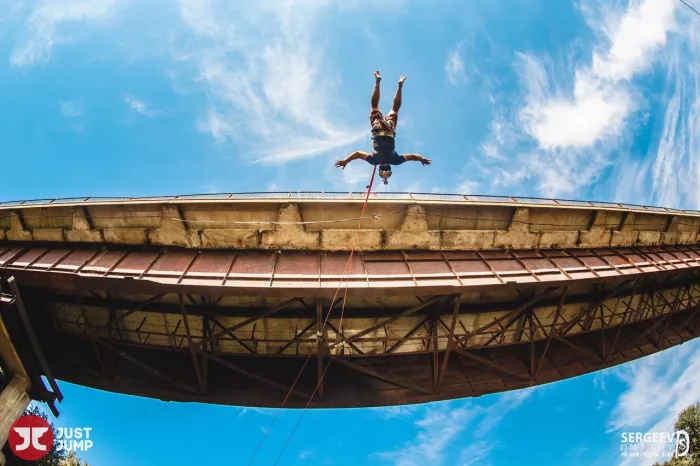 Роупджампинг "JUST JUMP".