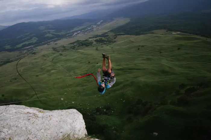 Роупджампинг "JUST JUMP".