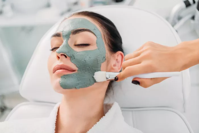Салон красоты "Holistic Beauty".