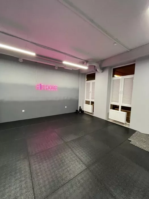 Фитнес-студия "Hiit-house" 