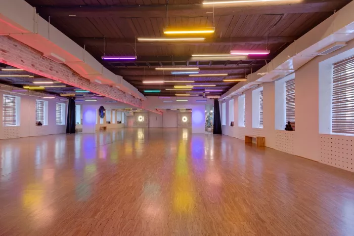 Студия Горячей Йоги «HOT YOGA 36»