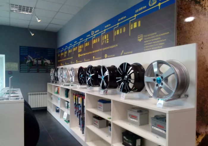 Сервисный и шинный центр "Tyreplus"