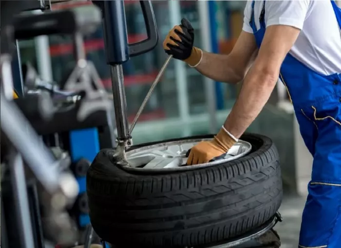 Дисконтная шиномонтажная мастерская "Pit-Stop"