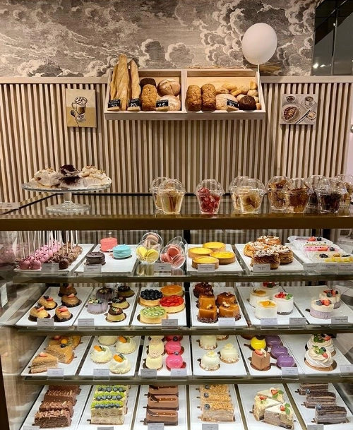 Кафе-кондитерская "Theo Cafe".