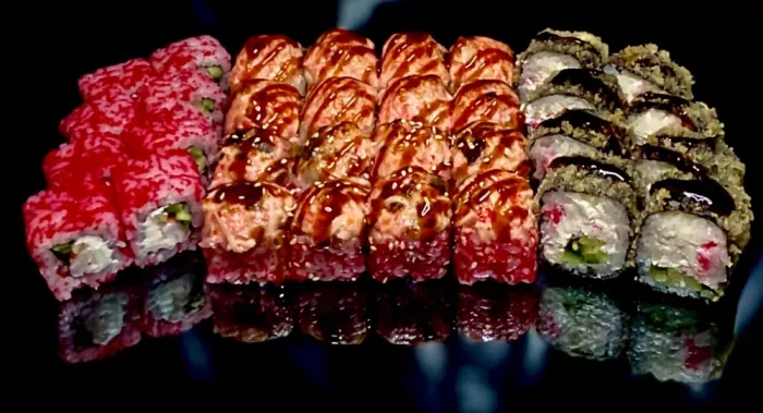 Служба доставки готовых блюд "Sushi Shah".