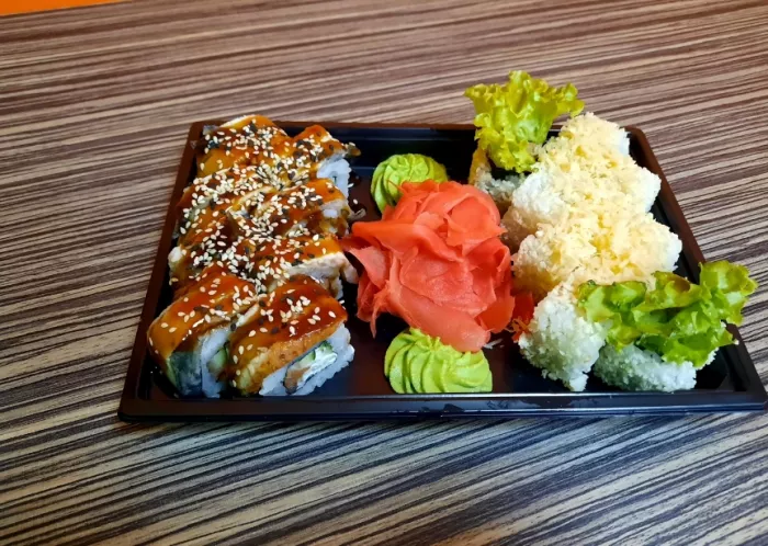 Служба доставки готовых блюд "SushiKo".