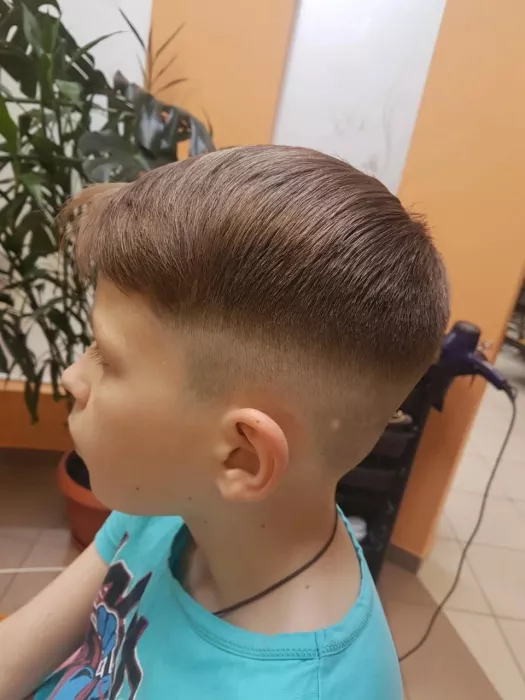 Салон красоты "Стрекоза".