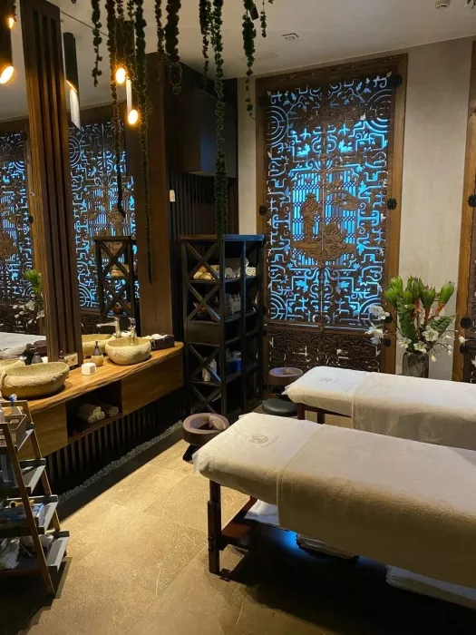 Спа-салон "Shangri SPA".