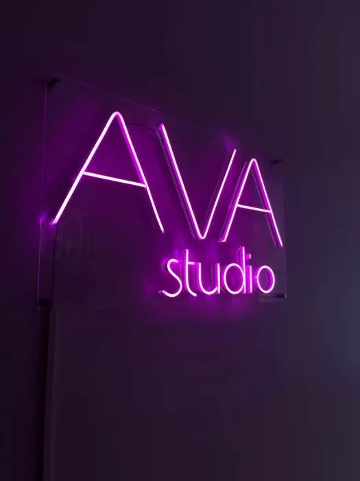 Студия красоты "Ava Studio".