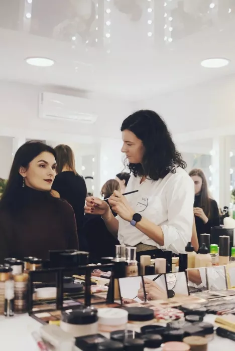 Студия красоты "Coco Lab".