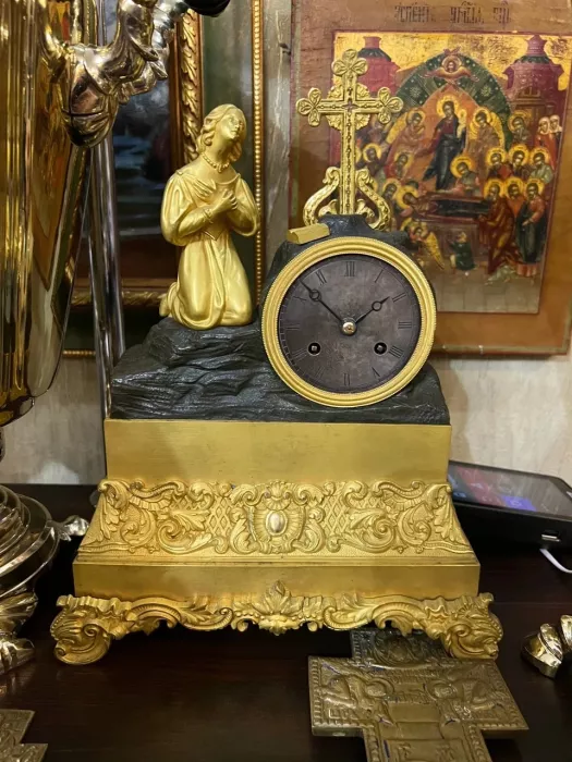 "АНТ галерея".