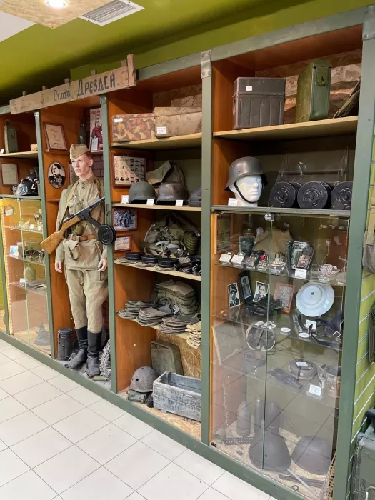 Антикварный магазин "Военная лавка".