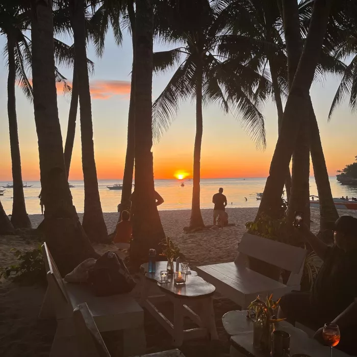 Рестобар «Dinibeach»