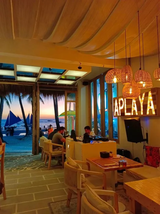 Рестобар «Aplaya»