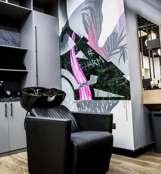 "SDF MEN" BARBERSHOP.